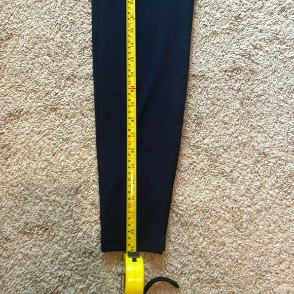 Brand new old navy high-rise powerpress leggings - Picture 5 of 6